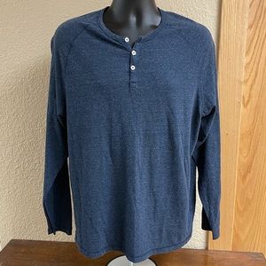 Old Navy Vintage blue henley
